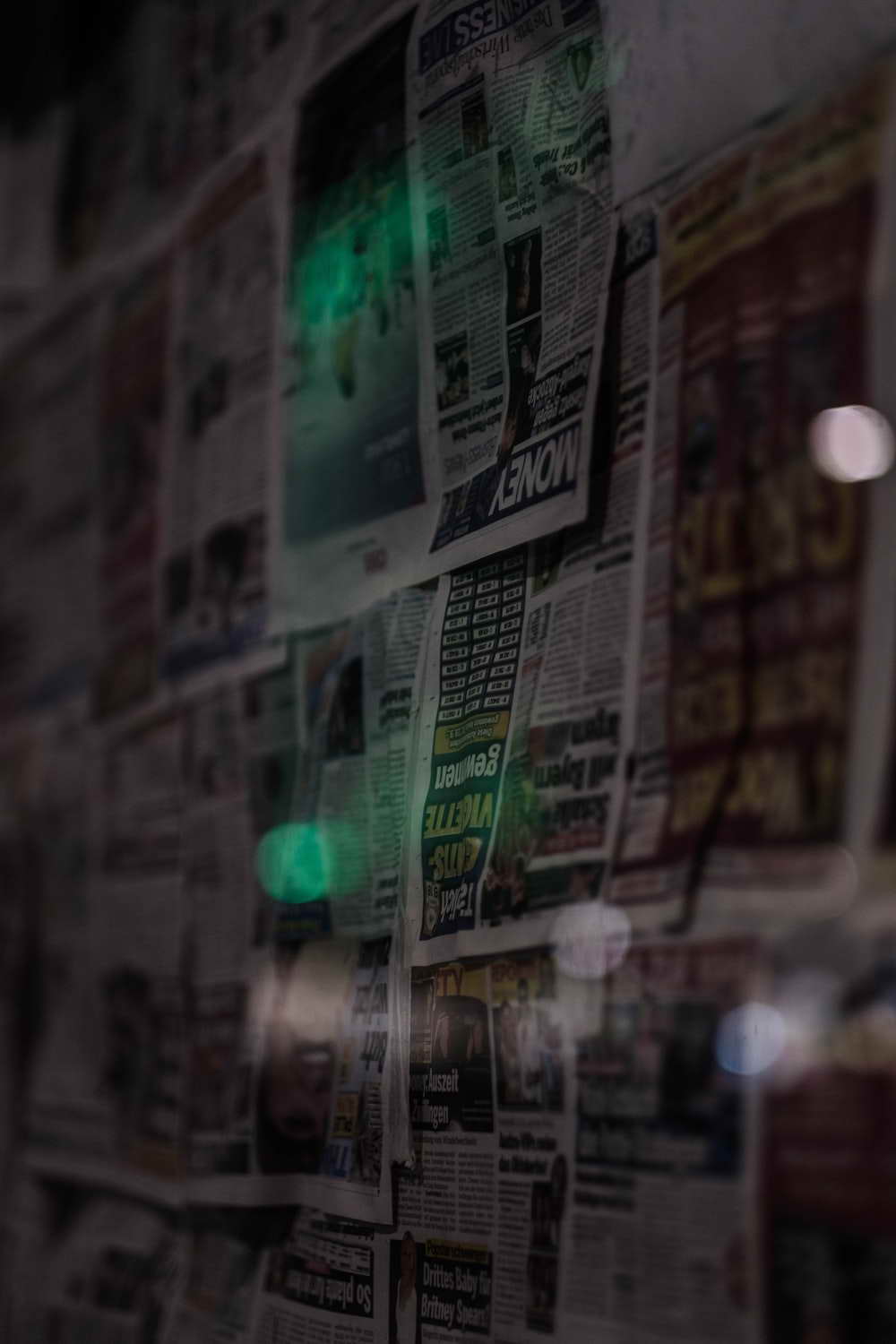 С пакетами на выход. Юрист Карабанов объяснил, когда Долина переедет