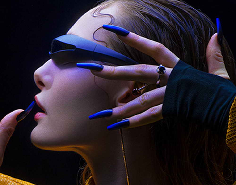 Азаров: На Украине размер пенсий и зарплат с 2013 года сократился вдвое