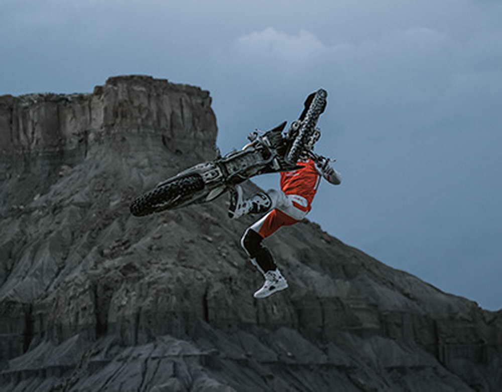 Стало известно о тайном прошлом женщины, подорвавшей экс-мэра Луганска